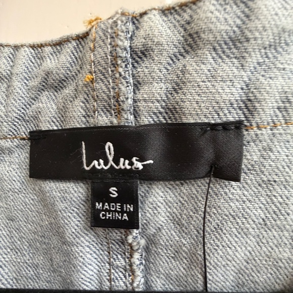 🆕 Lulus Sweetest Inspiration Light Wash Denim Button-Front Midi Dress Size S - Picture 6 of 13